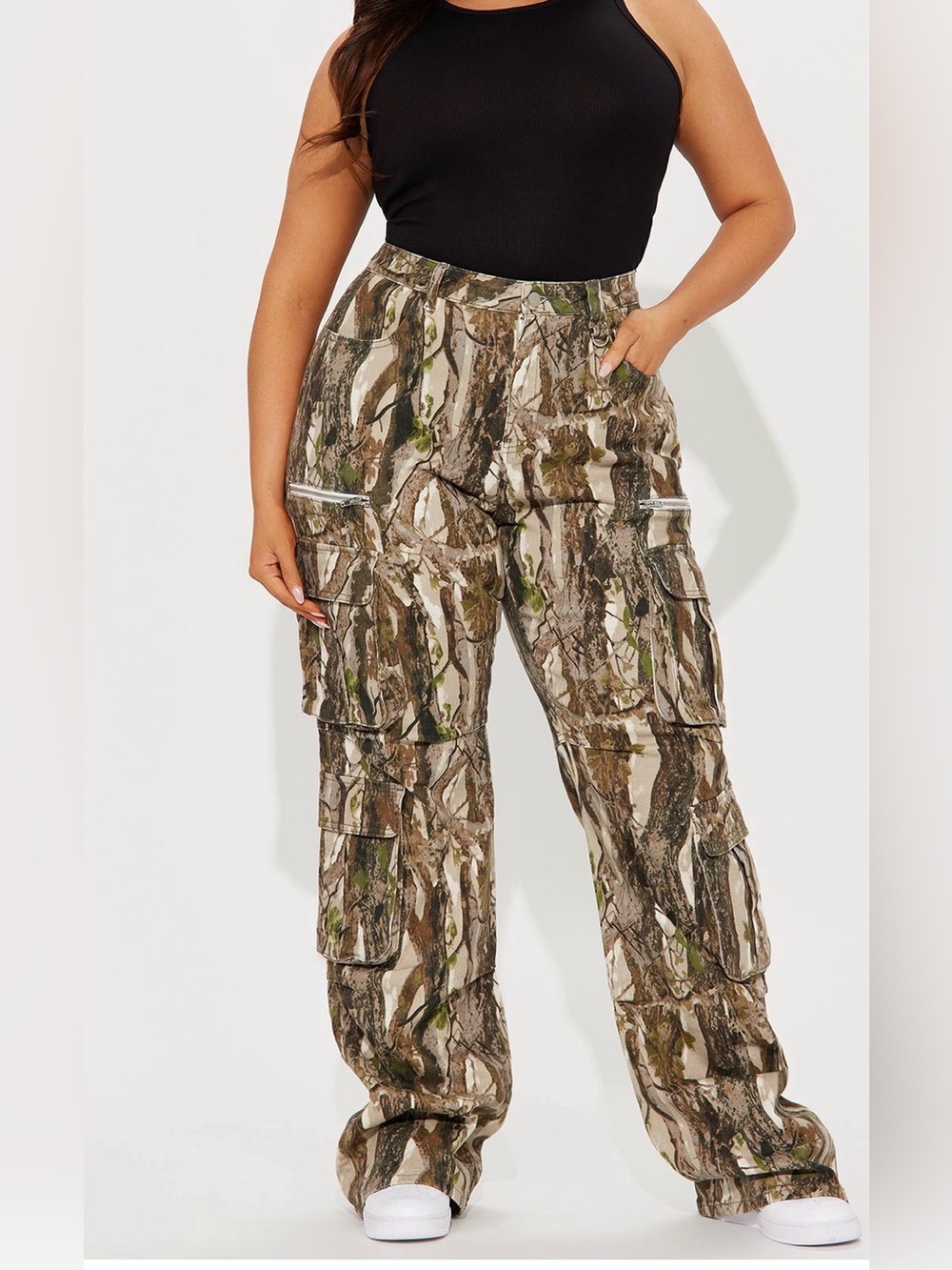 Fashion Nova Olive Green Camo Straight Leg Cargo Jeans